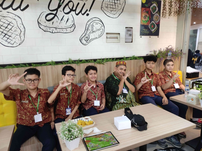 Omjay dan tim robotik labschool/dokpri