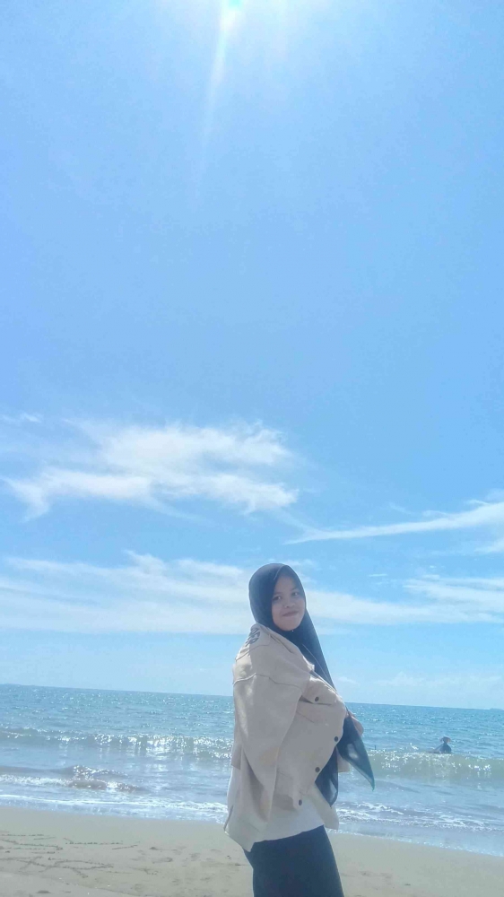 foto Vivi Wahyuni