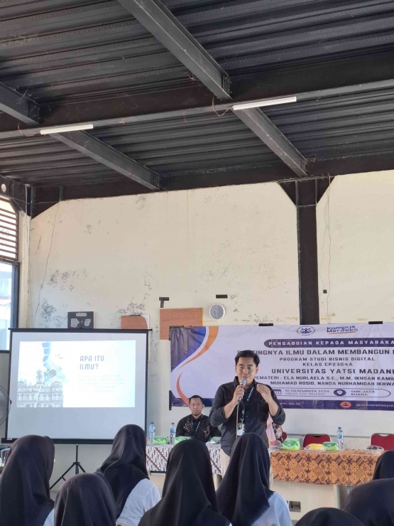 Dosen Universitas Yatsi Madani