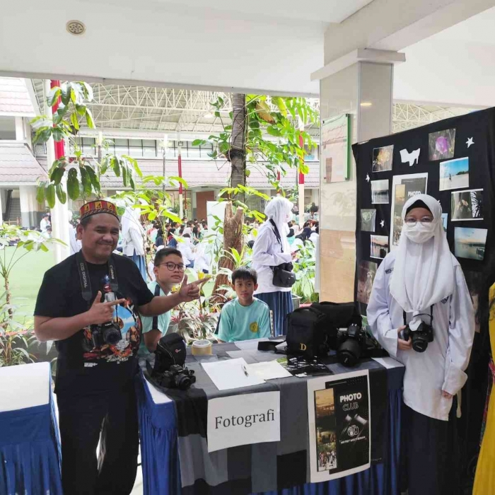 Pameran ekskul di SMP Labschool Jakarta/dokpri