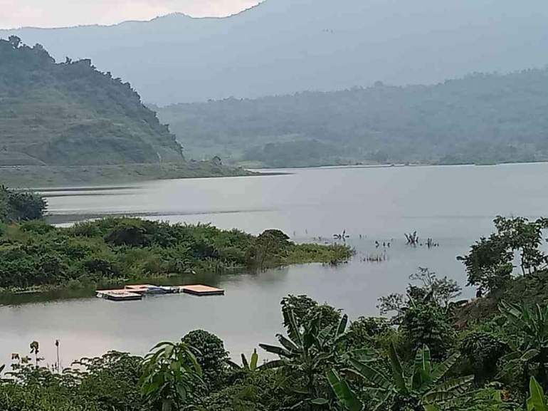 Foto Bendungan Kuningan (Foto: Dokumen Pribadi)