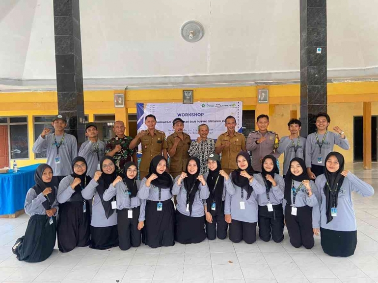 Foto Workshop Pembuatan Pupuk Cair, Sumber : Tim KKN 5 UNUGIRI