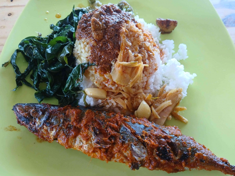 Nasi padang dengan ikan kembung/dokpri