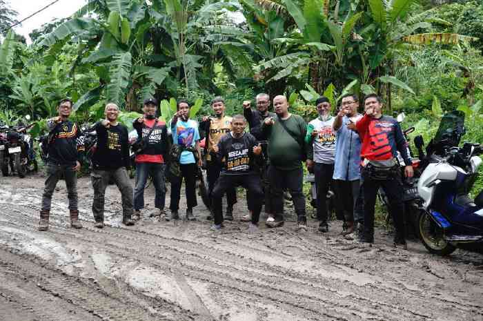 Keseruan dan kekompakan TTMI dalam satu kegiatan motoran bersama. (Doc. Agus Tumoko)