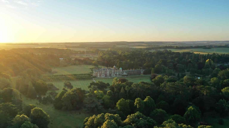 Compared to Blitar in East Java, Sandringham Estate is more than double its size. | Sandringham Estate.
