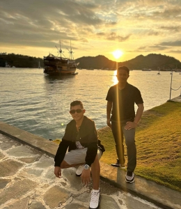 Sunset Labuan Baju (Dok. Pribadi Antonius Ruron)