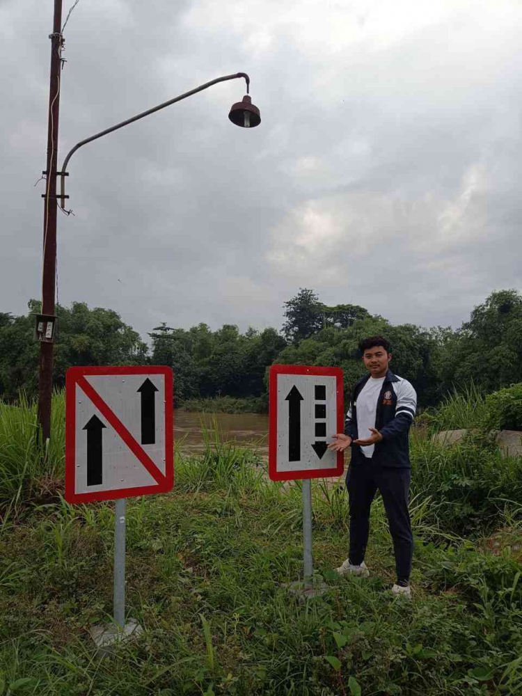 Ruang Gubernur Rambu Rambu Plang Rambu Rambu Pada Tempat Wisata Di Kelurahan Sewu - Kompasiana.com