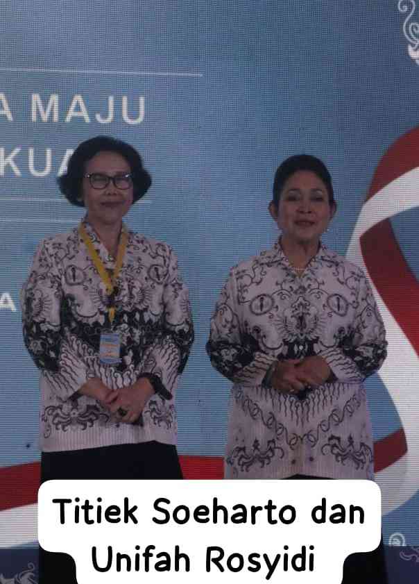 Titiek dan Unifah dokumen pribadi