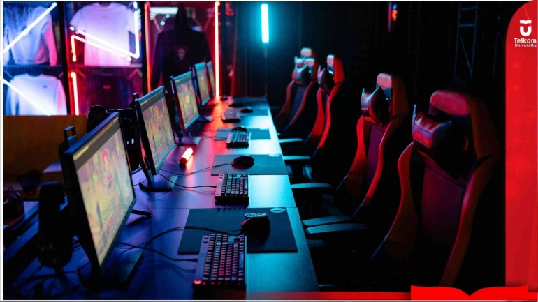 Fenomena E-Sport di Indonesia : Tren dan Peluang Karir 2025