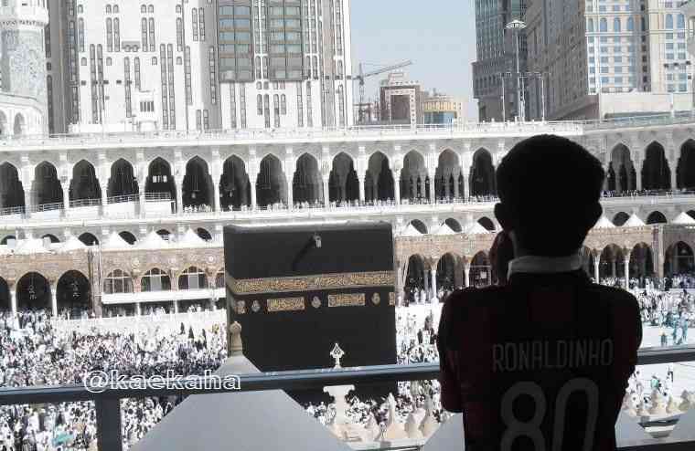 Berdoa di Masjidil Haram | @kaekaha