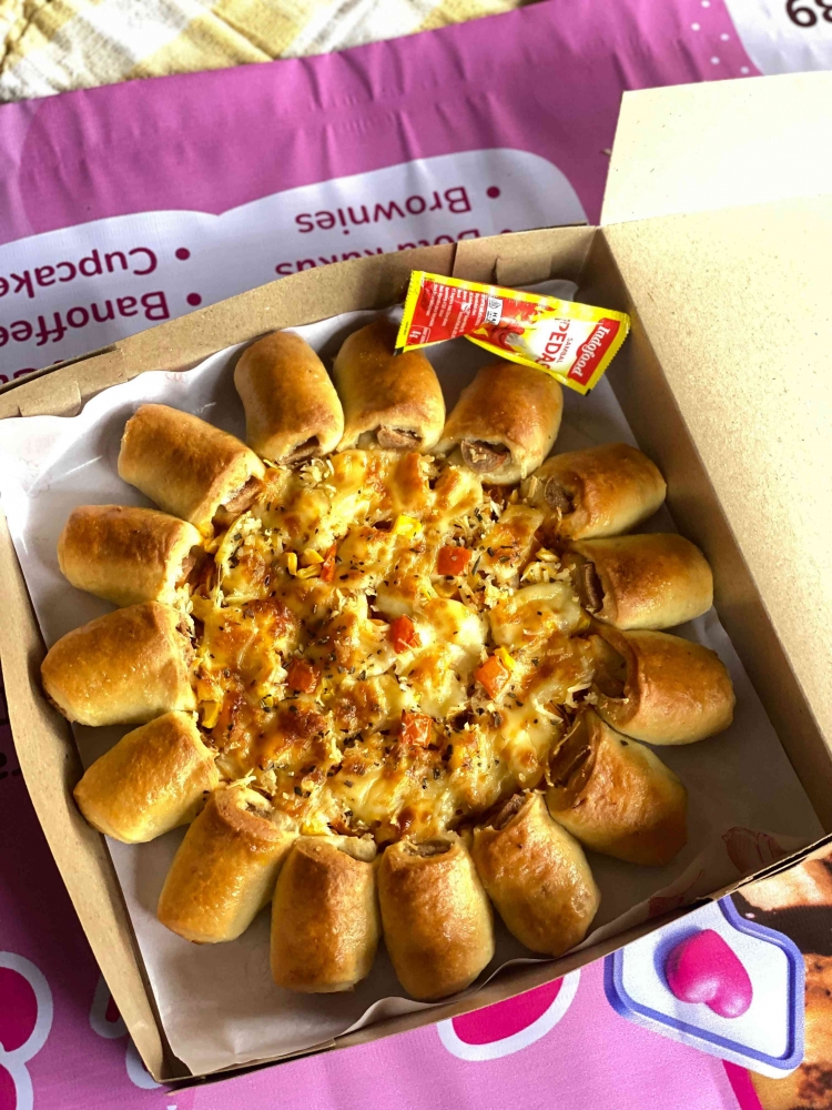 Salah satu produk olahan pelaku UMKM, Pizza Sosis