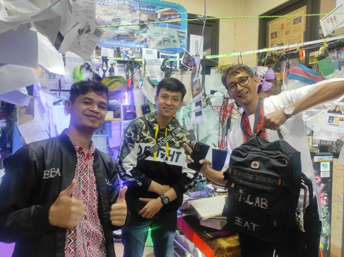 (own laboratory photo inside Prof. Elim Lab) Mr. Ryan and Mr. Kaswan were excited inside our most holy room to work.