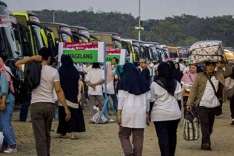 Mental dan kesabaran diperlukan dalam perjalanan mudik (foto-Kompas.com).