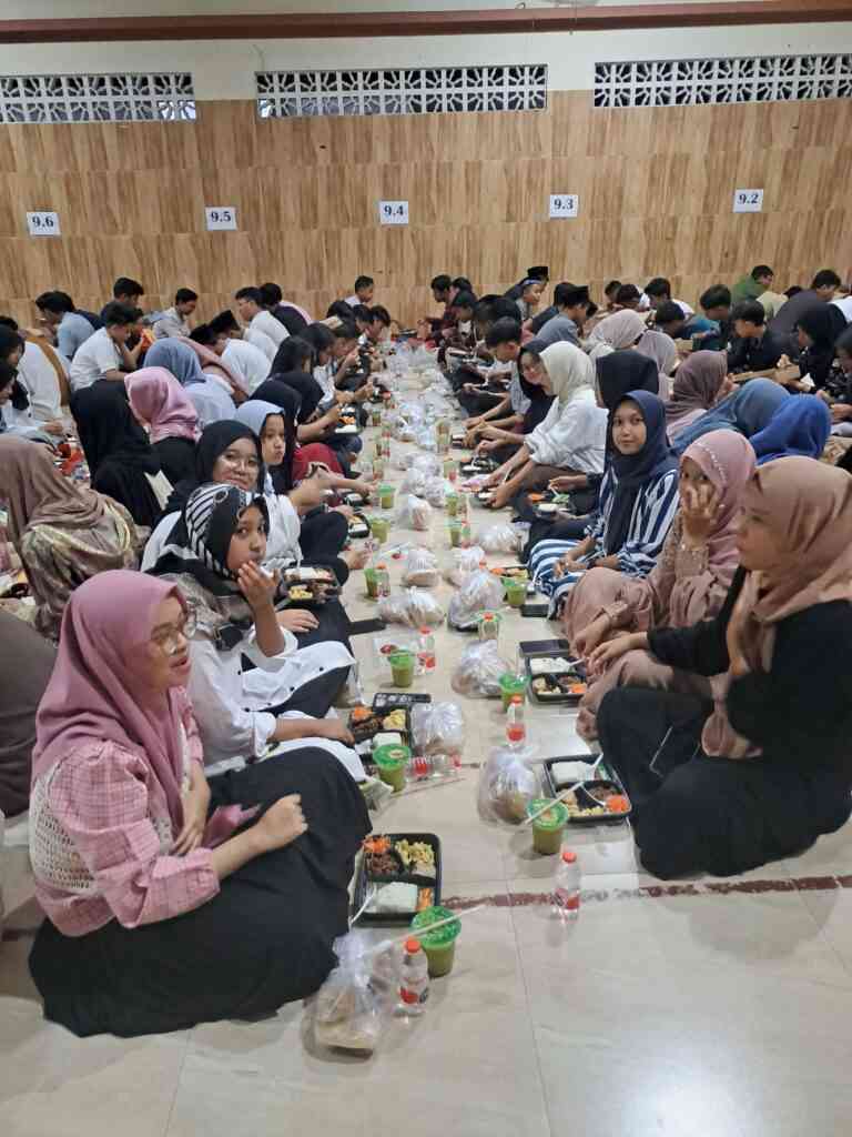 Buka bersama (dokumentasi Ahfi)