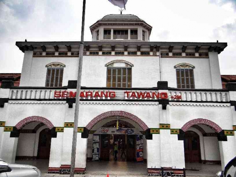 Stasiun Semarang Tawang (Sumber Gambar: TripAdvisor)