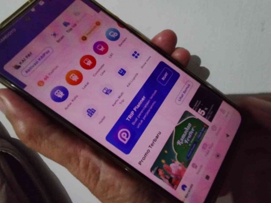 Tampilan aplikasi KAI Access