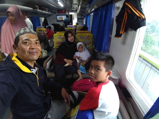 Mudik 2018 dengan kereta Bangunkarta Eksekutif- dokpri