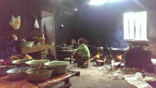 https://berwisata.travel.blog/2020/05/26/dapur-tradisional-masa-lalu/