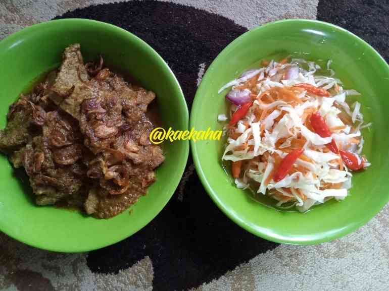Karih Daging dan Acar Sayur | @kaekaha