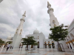 masjid sheikh zayed solo (dokumentasi pribadi)