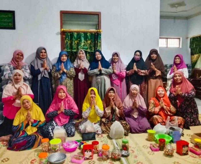 Halal bihalal PKK Dusun Mbuluh, Mbotan dan Sarangan pada lebaran 2025(dokumentasi PKK Dusun Mbuluh: Idarotul)