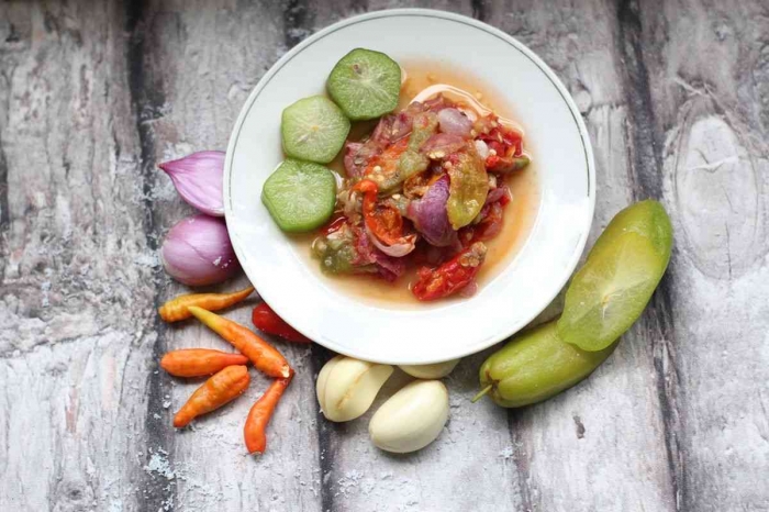 Sambal belimbing wuluh (dok foto: Shutterstock/Wisnu Bangun Saputra via kompas.com)