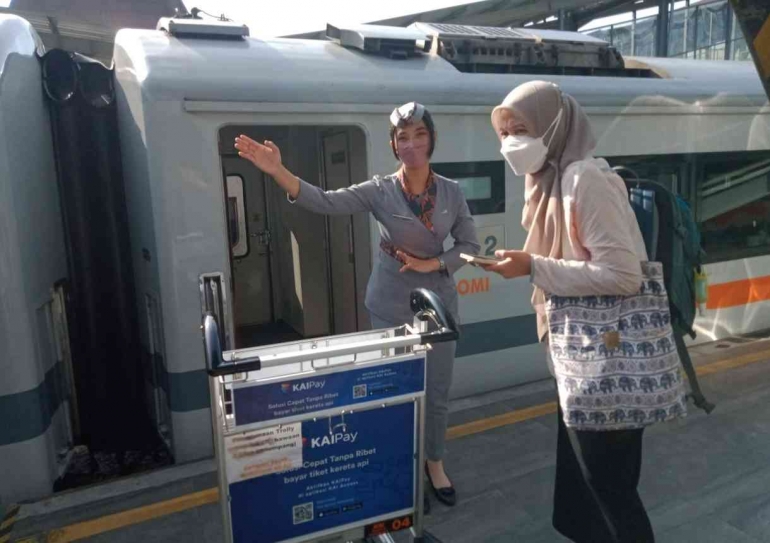 Kartini kereta api Indonesia | Dokumen pribadi
