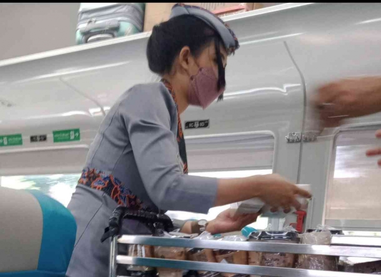 Kartini kereta api Indonesia | Dokumen pribadi