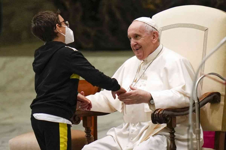 Paus Roma Foto Artikel : Mengapa Paus Roma Jadi Tokoh Paling Didengar di Dunia ...