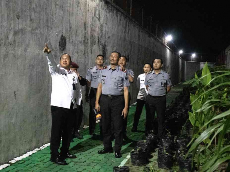 Kakanwil Ditjenpas Jateng Monitoring Pengamanan dan Ketahanan Pangan di Rutan Blora