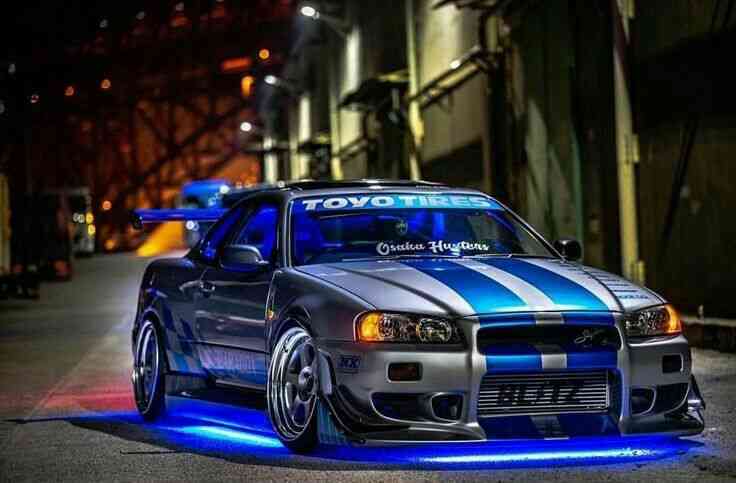 Nissan skylane R34, menjadi salah satu mobil favoritdidunia JDM (sumber: pinterest)