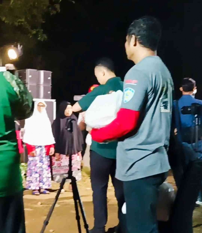 Diary MOX 2025: Penyerahan 50 Paket Bantuan Sosial pada Warga Sekitar Sarangan(Dokumentasi pribadi: Isti Yogiswandani)