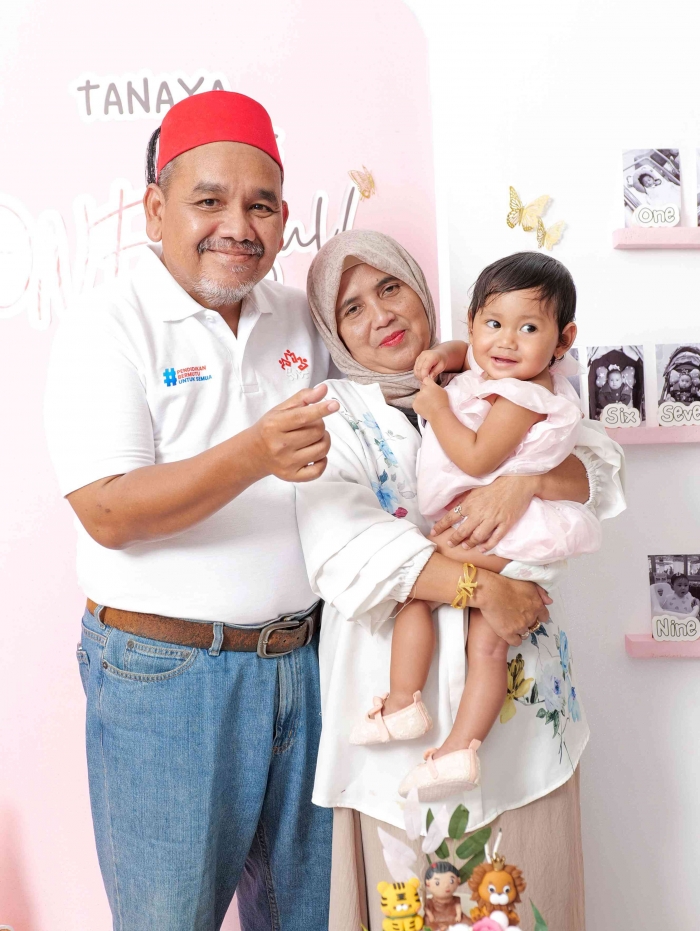 omjay dan istri bersama cucu/dokpri