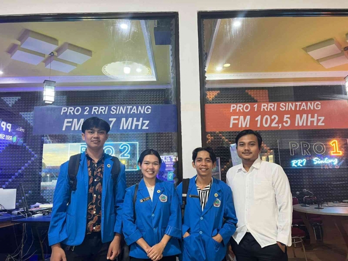 Sandri, Tika, & Pabi diundang acara Nongkrong Bareng Sidak RRI Pro 2 Sintang