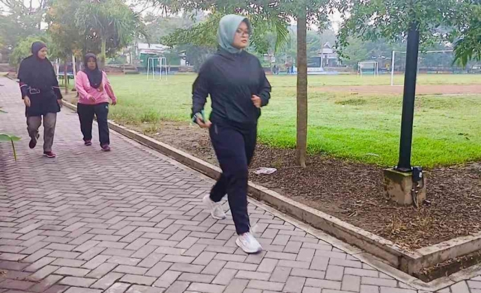 Ayo semangat.. semangat... semangat!( Dokumentasi pribadi: Isti Yogiswandani)