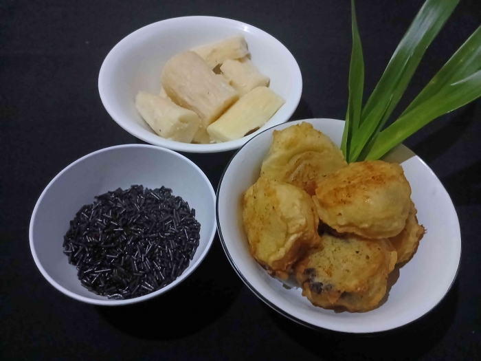 Rondo Kemul dan Rondo Royal: Kenikmatan Sederhana(dokumentasi pribadi: Isti Yogiswandani)