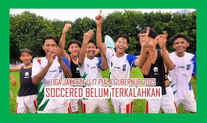 Remaja 16-17 tahun di Klub SoccerED, sekolah oke, sepak bola oke. Foto: Isson Khairul