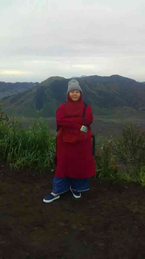 Personal branding: Suka traveling (dokumentasi pribadi: Isti Yogiswandani)