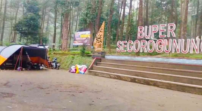 Bumi Perkemahan Segoro Gunung (dokumentasi pribadi: Isti Yogiswandani)