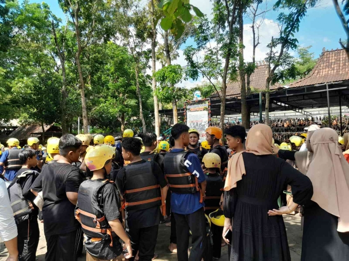 Pengarahan bagi peserta tubing (dokpri)