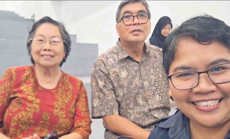 Kenangan bersama Romo Sindhu ketika launching Buku 100 Tahun Stadion Malang (20/04/2024) - Dok. Pribadi