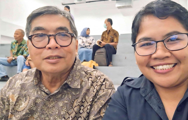 Kenangan bersama Romo Sindhu ketika launching Buku 100 Tahun Stadion Malang (20/04/2024) - Dok. Pribadi