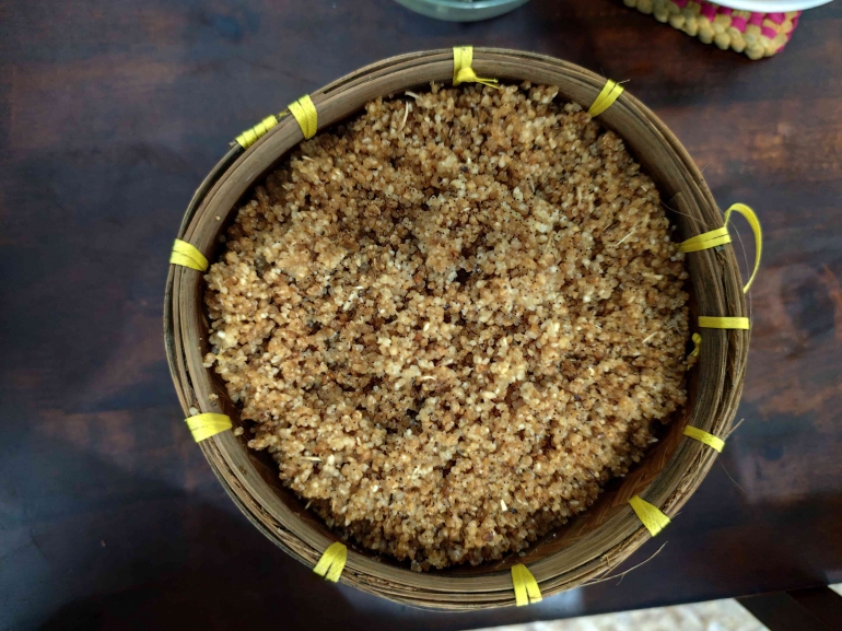 Tiwul yang dimasak dengan cara di kukus. Sumber: Dok.Pribadi