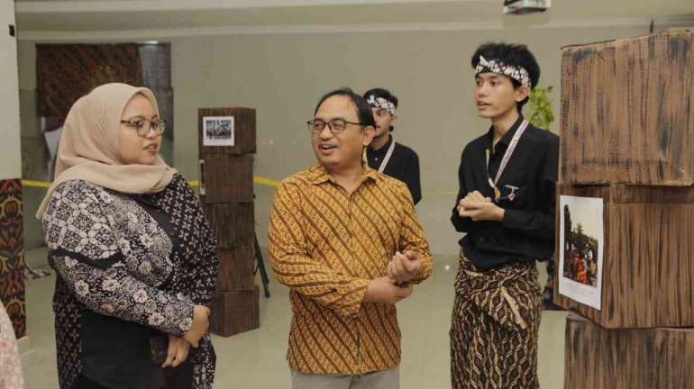 Pameran Fotografi Lensavor