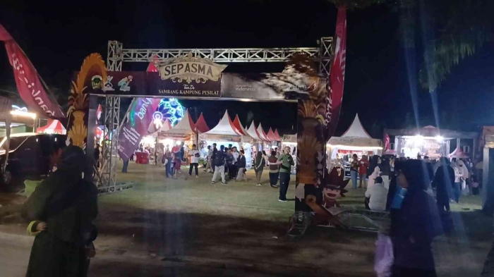 Sepasma di Lapangan Mberan Bangunsari Dolopo (Dokumentasi pribadi: Isti Yogiswandani)