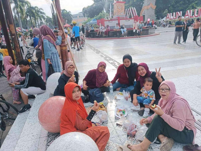 Keluarga besar Sastto berkumpul dalam CFD (dokpri)