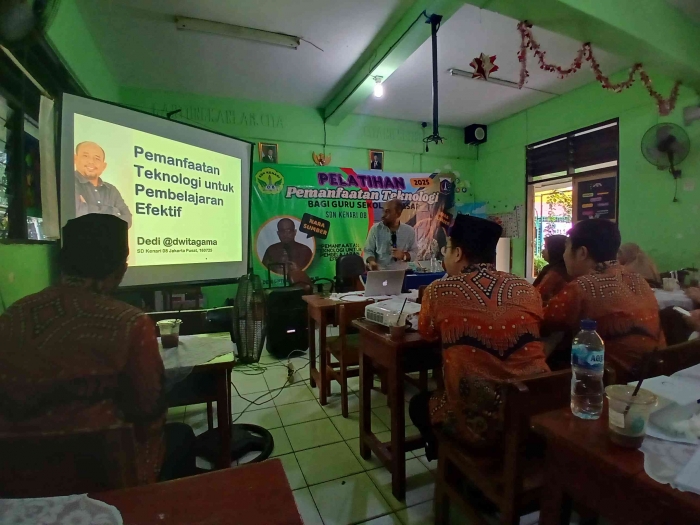 Presentasi pak Dedi Dwitaga/dokpri