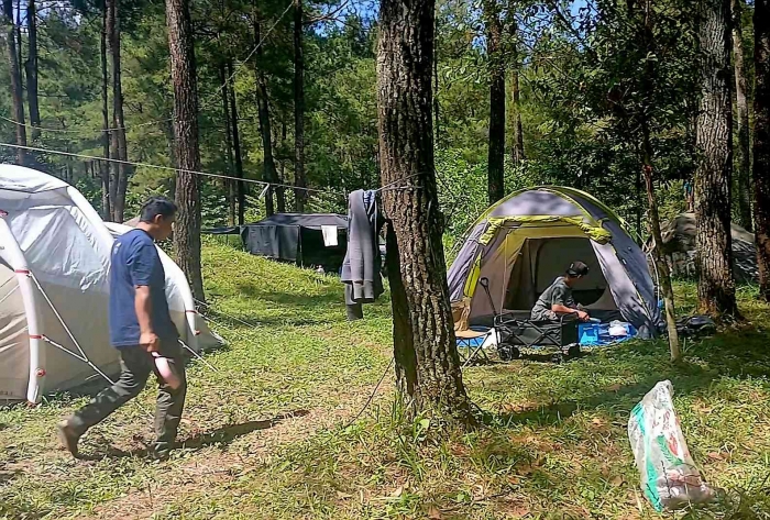 Camping ground Jurang Jero, Ngargoyoso, Srumbung, Magelang (dokumentasi pribadi: Isti Yogiswandani)