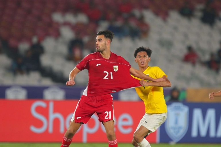 Jens Raven, striker Garuda Muda wajib lebih tajam di babak gugur Piala AFF U23. (KOMPAS.com/ANTONIUS ADITYA MAHENDRA)