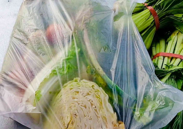 Serunya Pasar Obral Sayuran: 15 Ribu Dapat 1 kresek penuh (Dokumentasi pribadi | Isti Yogiswandani)